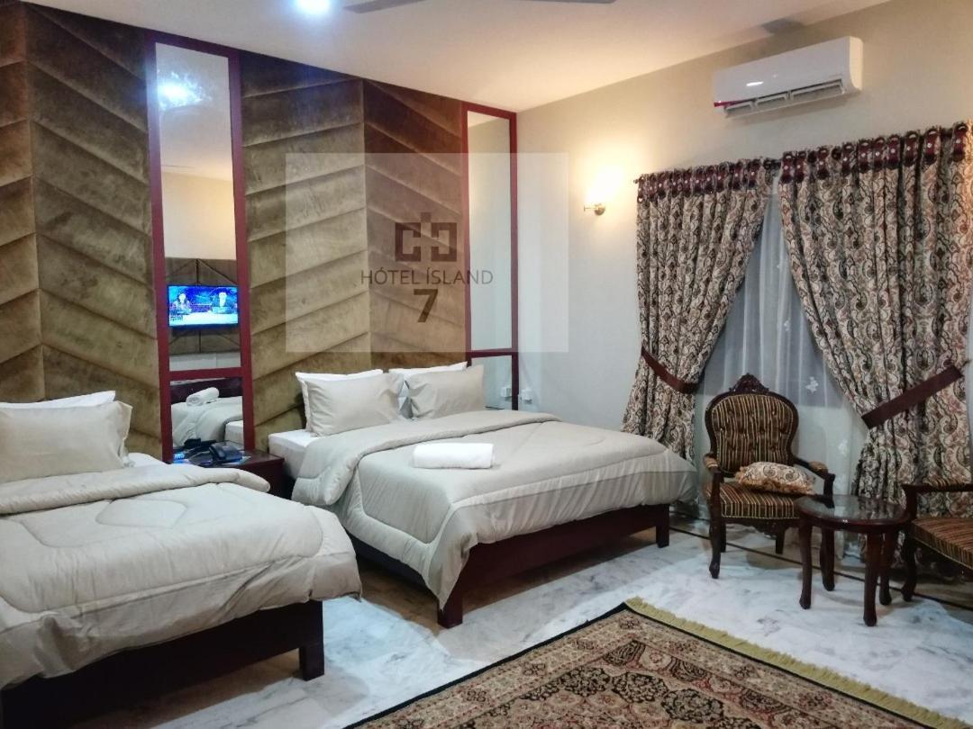 كراتشي Hotel 7Island المظهر الخارجي الصورة
