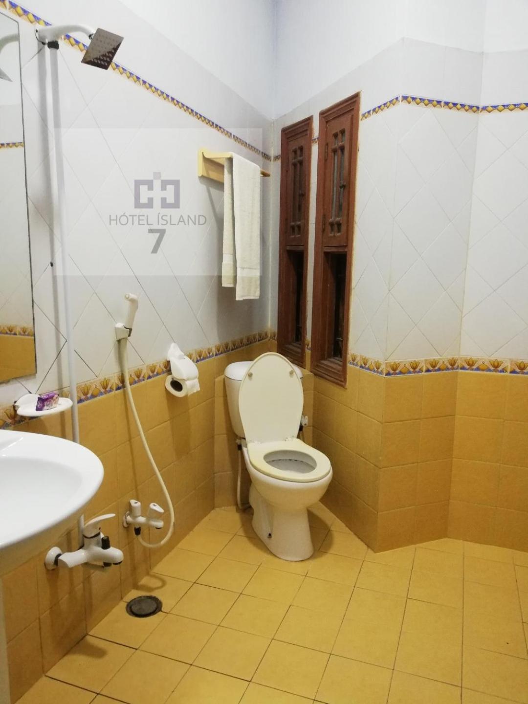 كراتشي Hotel 7Island المظهر الخارجي الصورة